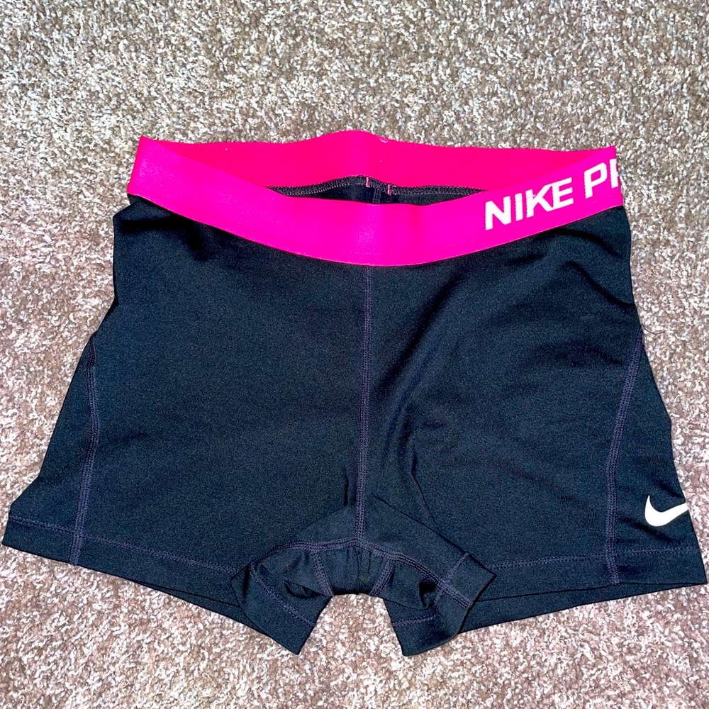 ‼️SOLD‼️Nike Pro Shorts